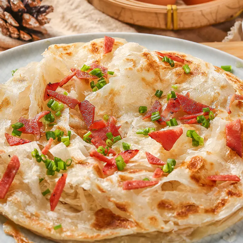 Traditional Chinese special food - Hand-held cake