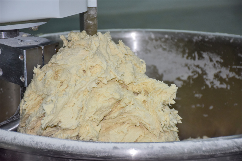 knead dough01p60
